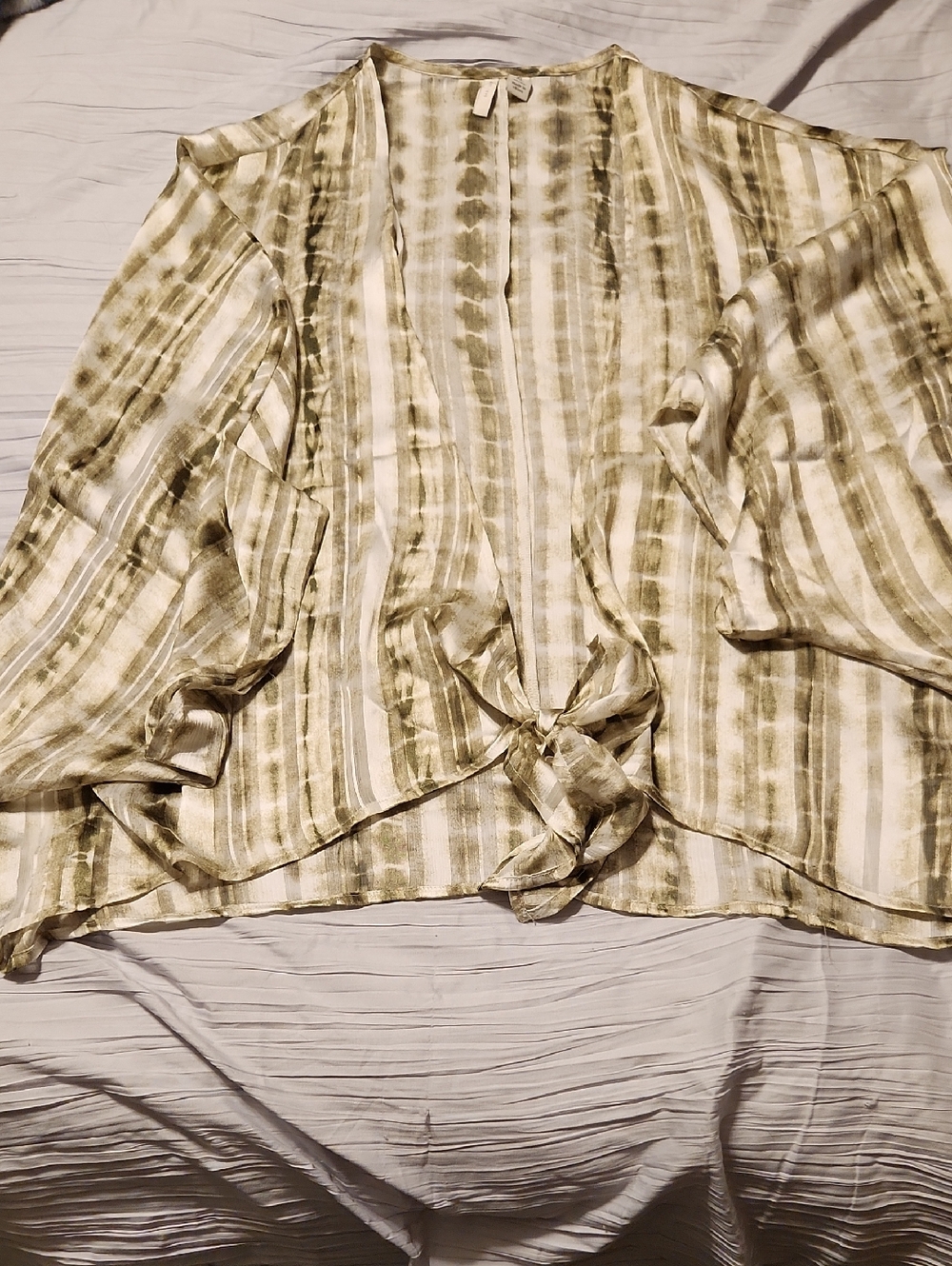 Cato Olive and Cream Striped Tie-Front Kimono